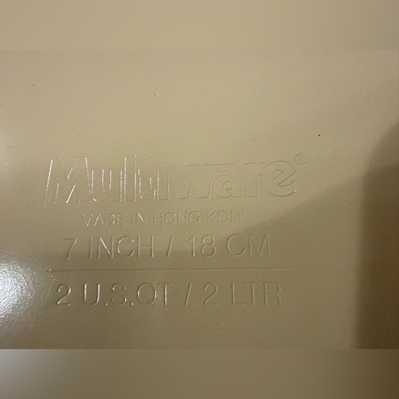 Vintage Multiware Enamel Pots - Picture 2 of 9